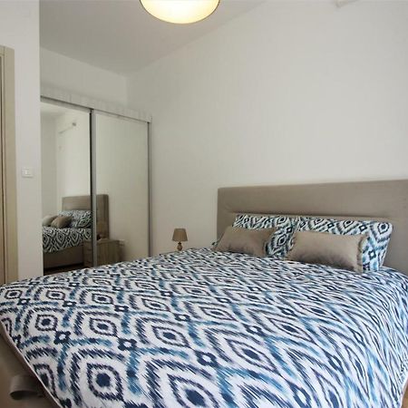 Luxury 1 Bedroom Apartment With Cozy Garden D2-2 In Morinj Kotor Kültér fotó